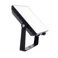 REFLECTOR PARA EXTERIOR  LED30W100-240V6500K2700LM